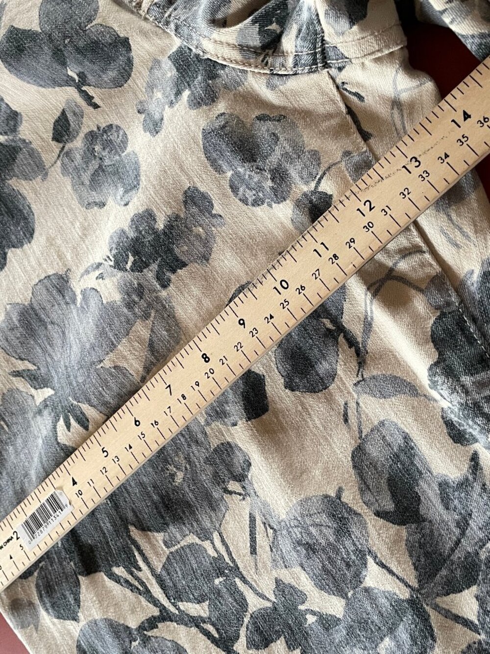 Chico's Stretch Denim Pants w/ Floral Print size 20/22 (Chico's 4) So Slimming - Picture 8 of 16